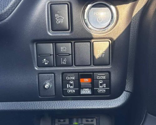 556586291_2011999982890122_4651556635142287048_n