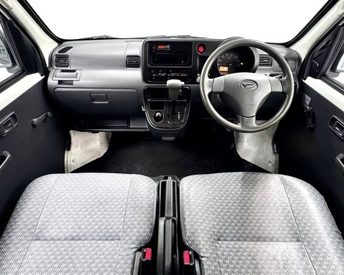 572753675_1240243268122294_6833449012556322967_n