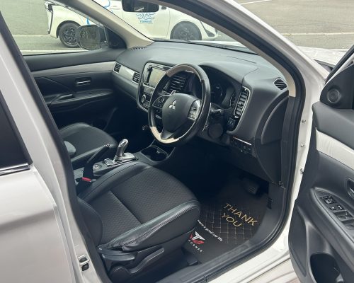 582346940_830070006651843_3132566945405139746_n