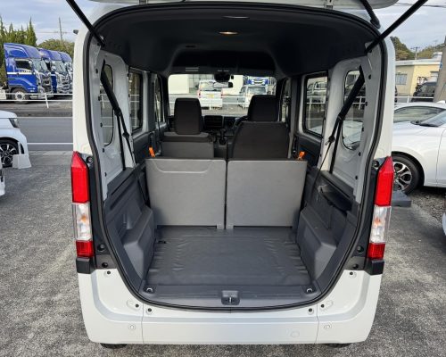 588830076_839952215460391_4943880336379825500_n