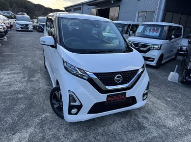 625033080_886961724092773_3129947250424175106_n-1