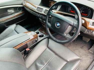 BMW-750i-L070621GM