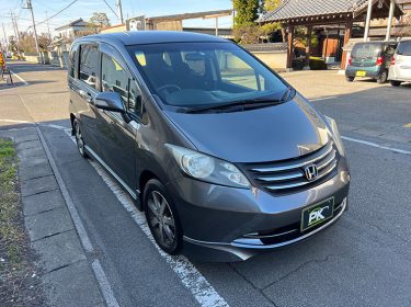 HONDA-FREED-A141223PK