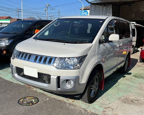 MITSUBISHI-DELICA-C281223GM