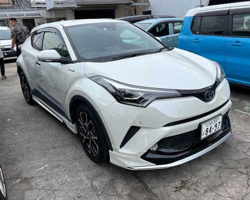 TOYOTA-C-HR-A300524GM-1