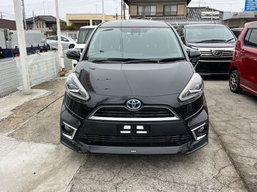 TOYOTA-SIENTA-B260324GM