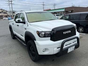 TOYOTA-TUNDRA-A270424GM-1