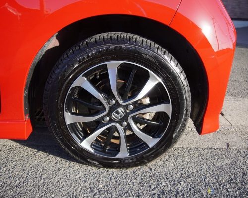 imgi_15_veiculo_352_1759742074_12