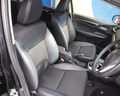 imgi_18_veiculo_222_1765354735_15