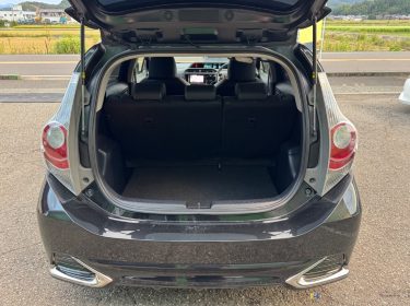 imgi_22_veiculo_242_1758694525_33