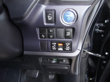 imgi_29_veiculo_425_1765368242_26