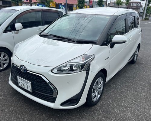 imgi_8_TOYOTA-SIENTA-C050725GM