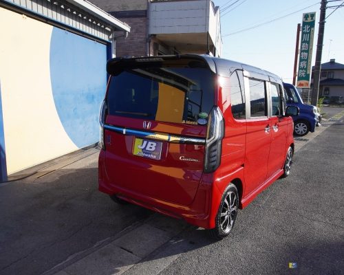 imgi_8_veiculo_352_1759742074_5